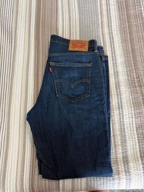 Levi's Men's Dark Blue Straight Leg Jeans
